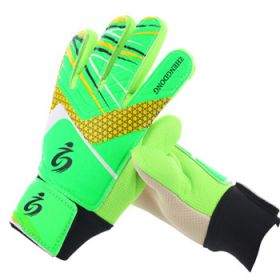 Kid's soccer goalkeeper gloves guantes de portero for children 5-16 years old soft goalkeeper gloves children riding scooters sp (Color: green, size: 5)