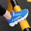 New Children's Flying Mesh Surface Breathable Sports Running Shoes Leisure Fashion Boys' Lightweight Tennis Training Sneakers